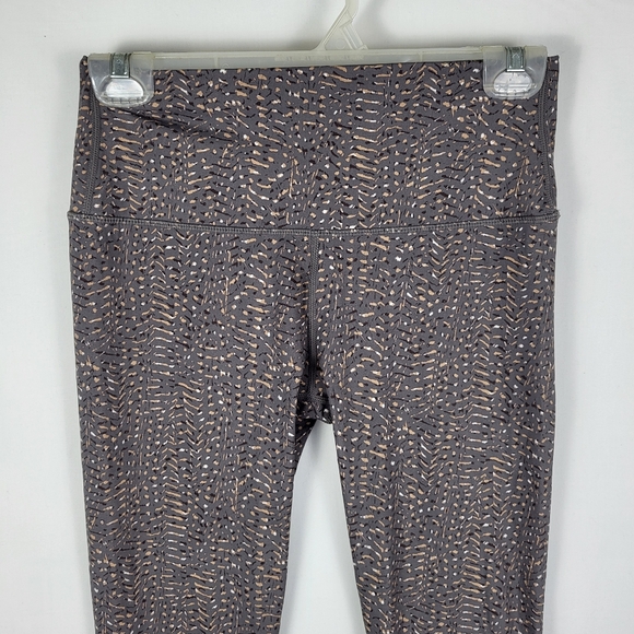 Varley Size M Luna High Rise 7/8 Legging Gray Gold Print - Picture 2 of 8